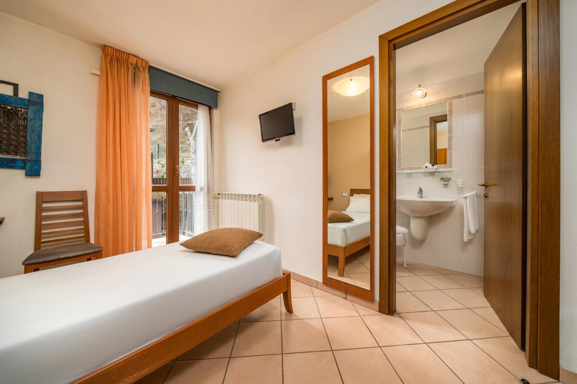 Hotel Oasi Verde Bienno Exteriér fotografie